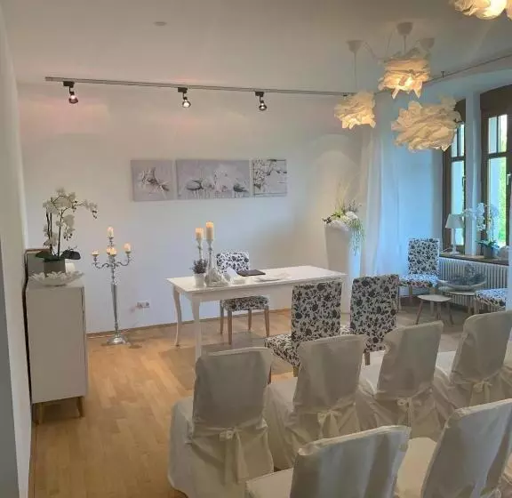 Deckert`s Hotel An Der Klosterpforte