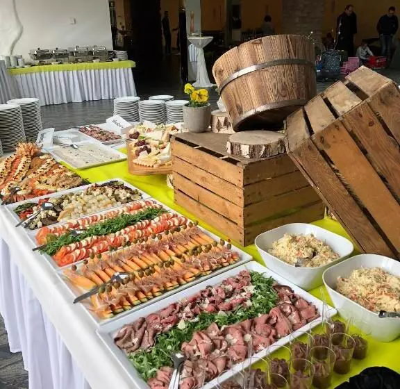 Deckert`s Hotel An Der Klosterpforte