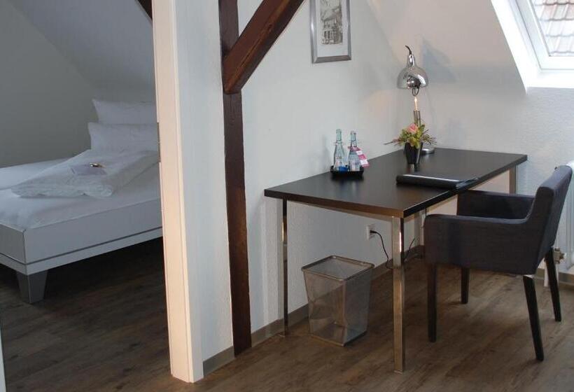 ホテル Alt Warburg