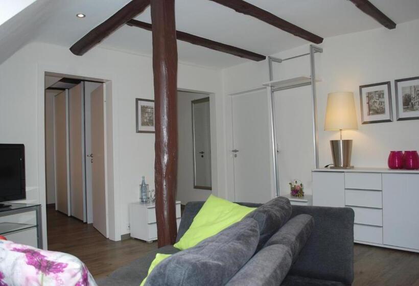 ホテル Alt Warburg