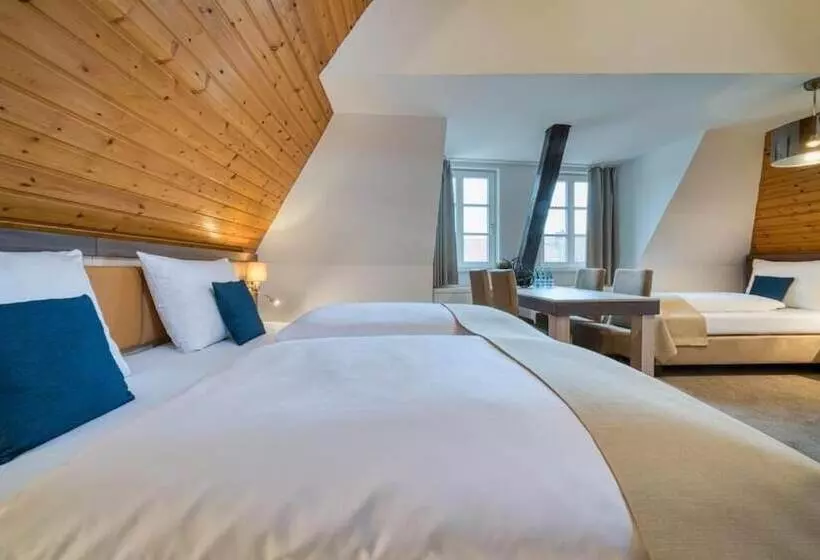 ホテル Am Fischmarkt