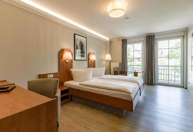 Отель Am Uenglinger Tor