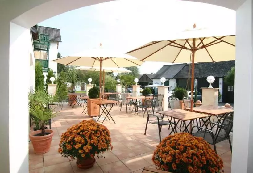 Landhotel Bergischer Hof Gmbh Marialinden