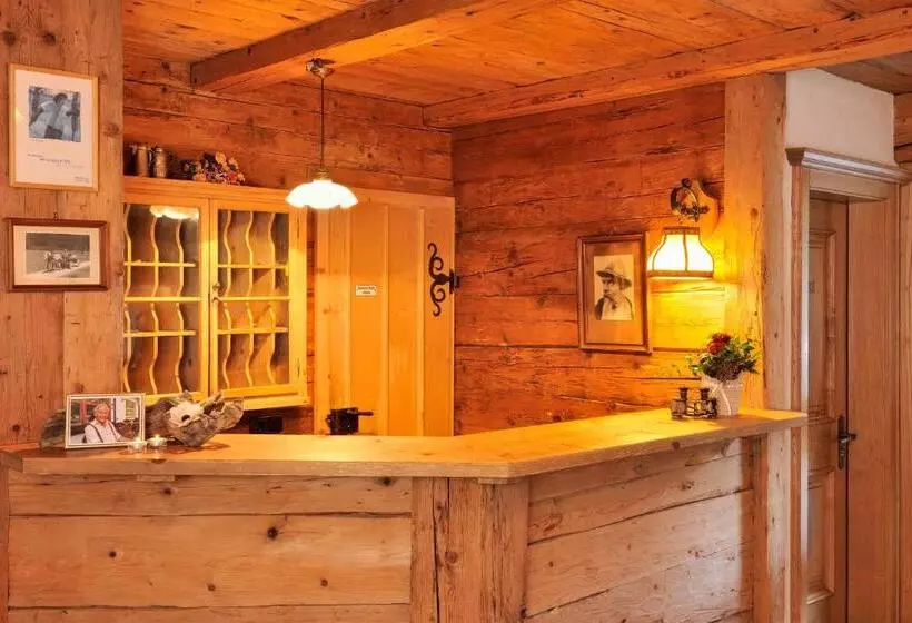 ホテル Ferienparadies Spielmannsau