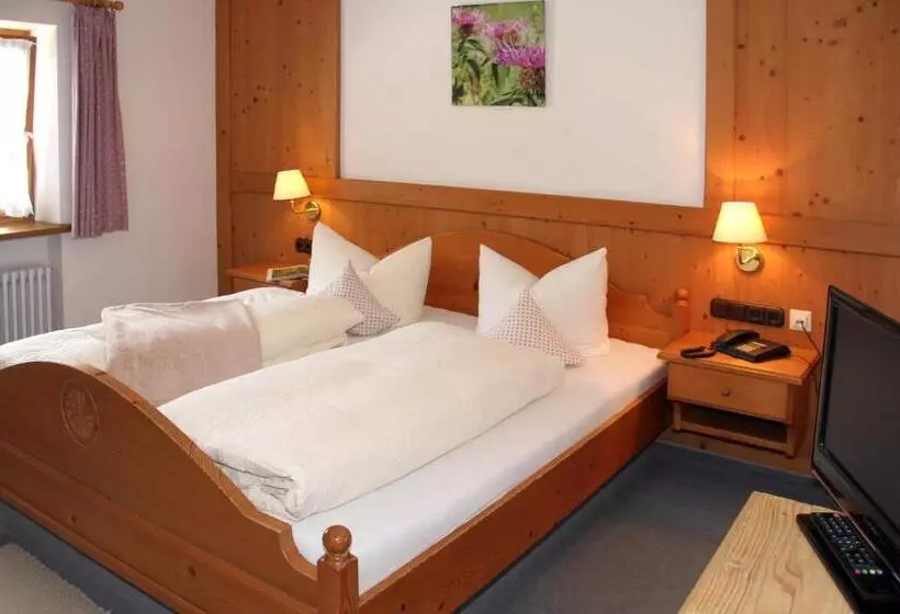 ホテル Ferienparadies Spielmannsau