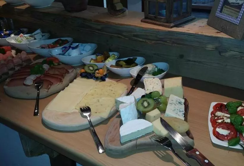 호텔 Garni Kaiserpfalz