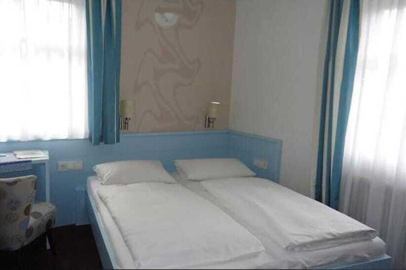 هتل Koenigsaecker