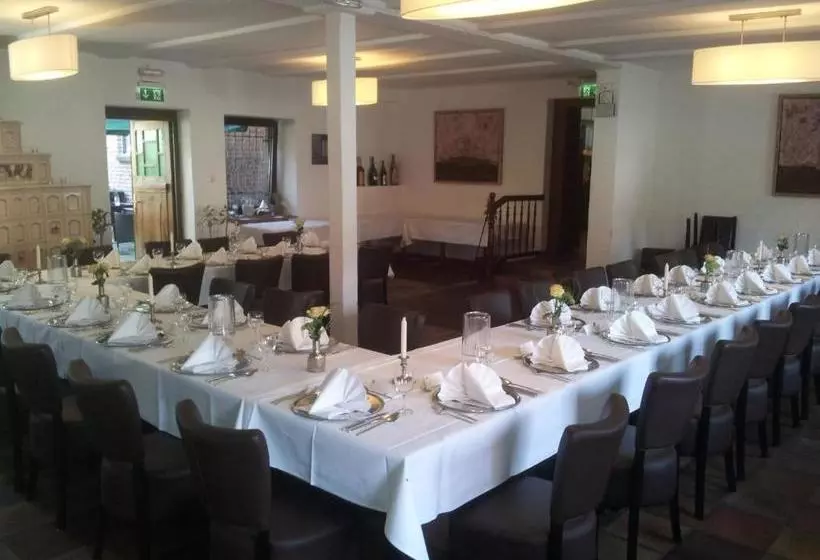 酒店 Schwarzer Adler