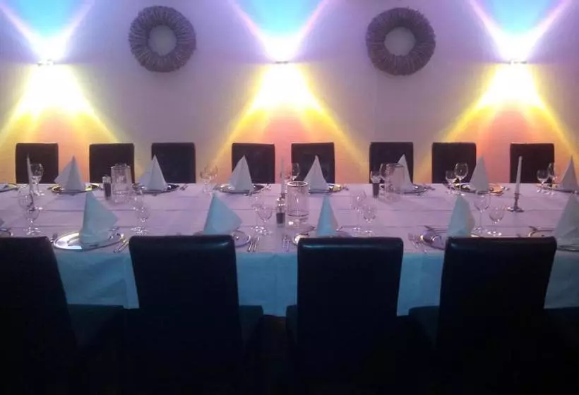 酒店 Schwarzer Adler