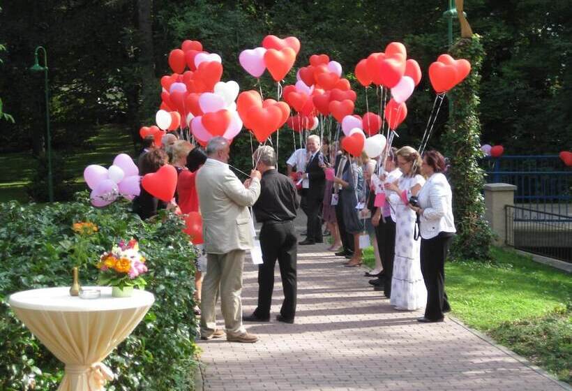 Parkhotel Güldene Berge