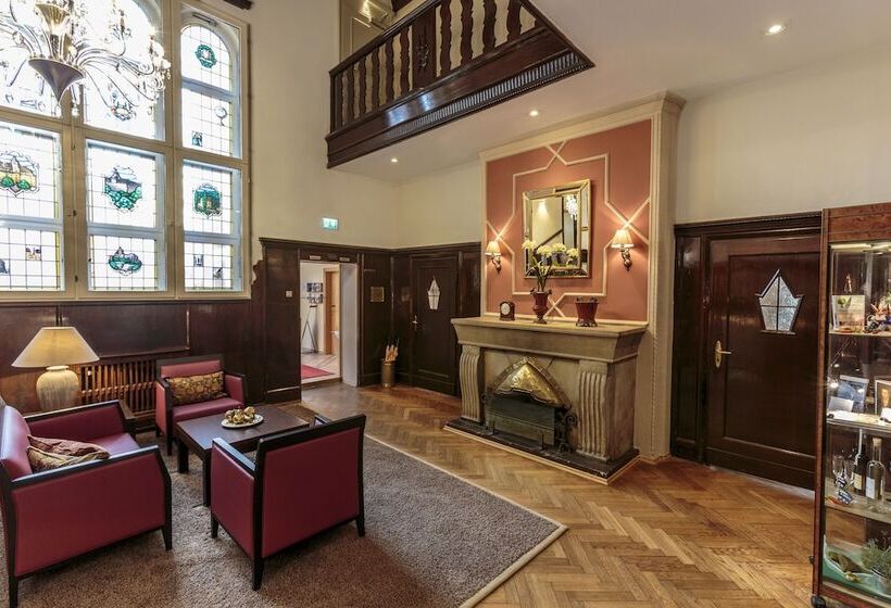 Parkhotel Güldene Berge