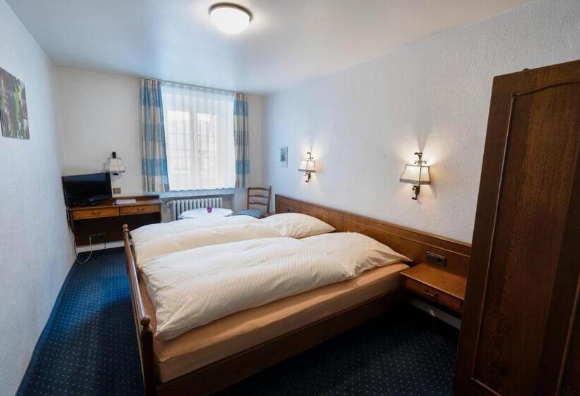 פנסיון Gästehaus Korf