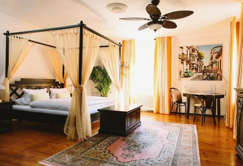 ペンション Restaurant Dicker Mann Hotel Zum Blauen Krebs