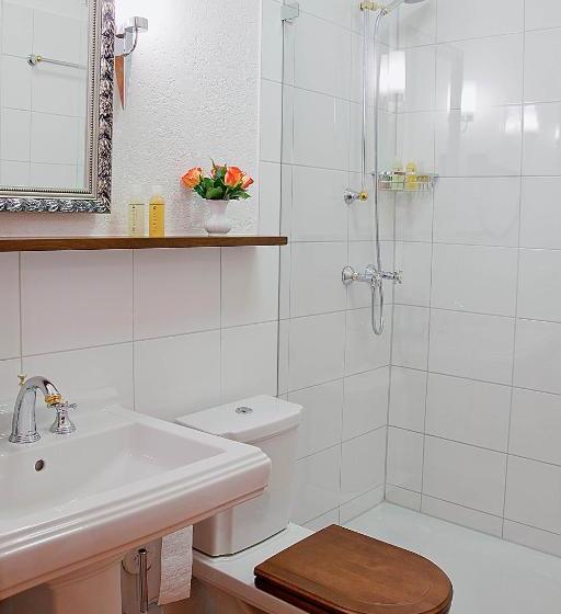 ペンション Restaurant Dicker Mann Hotel Zum Blauen Krebs