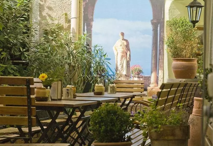 پانسیون Restaurant Dicker Mann Hotel Zum Blauen Krebs