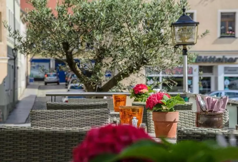 Akzent Hotel Goldner Hirsch