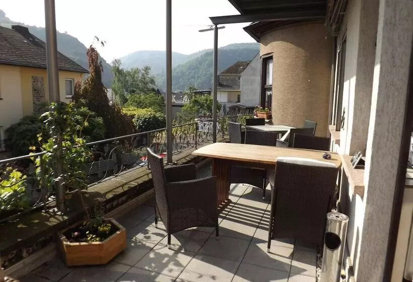 ベッドアンドブレックファースト Pension Winzerhaus Haas Lenz Zell Mosel