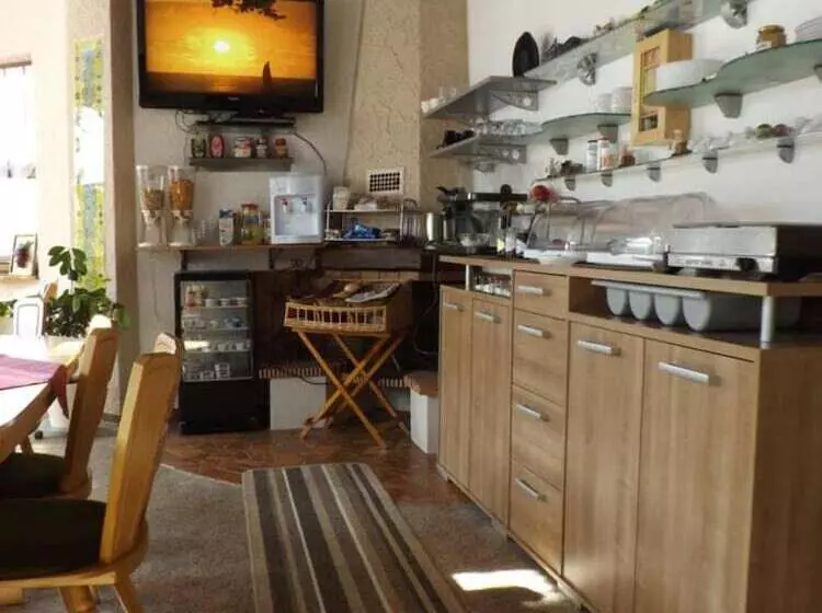 住宿加早餐 Pension Winzerhaus Haas Lenz Zell Mosel