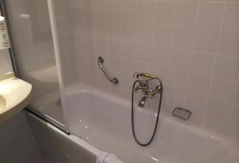 Отель Bb Bahnhof Bertsdorf