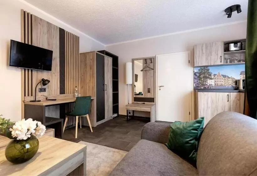 Hotel Garni  Am Domplatz