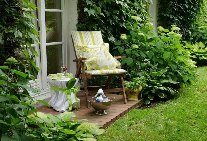 فندق Gutshof Busch