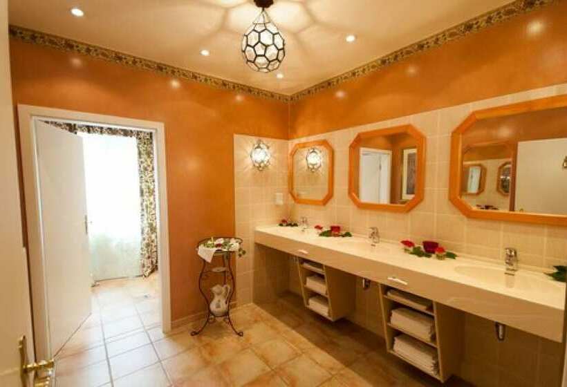 Отель Gutshof Busch