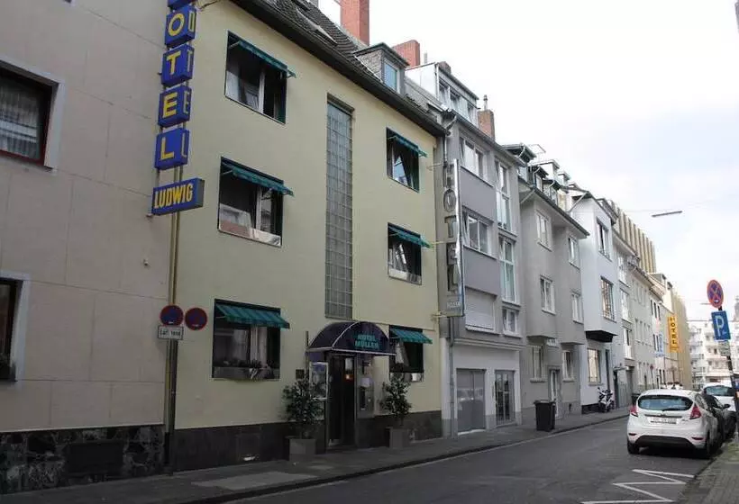 ホテル Müller Köln