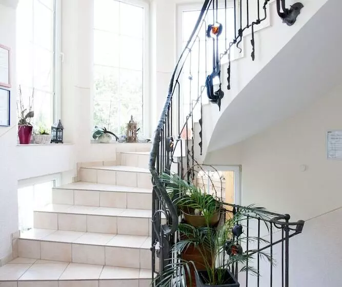 Moselhotel Weinhaus Simon ``sauna``restaurant``eladesäule