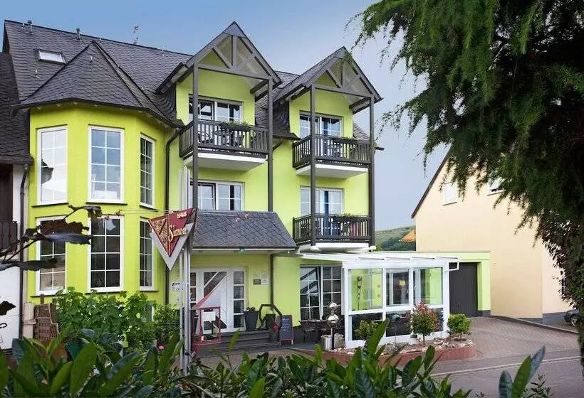 Moselhotel Weinhaus Simon ``sauna``restaurant``eladesäule