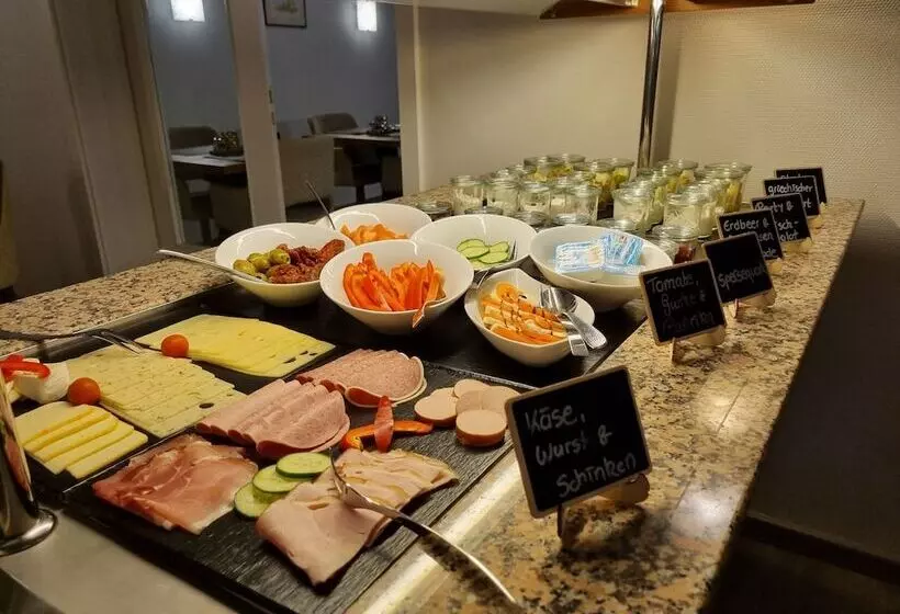 Moselhotel Weinhaus Simon ``sauna``restaurant``eladesäule