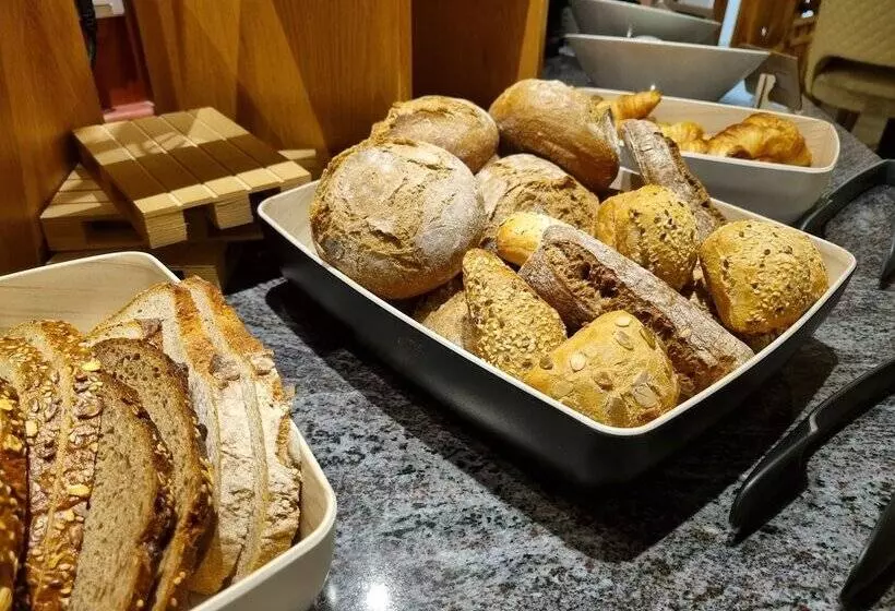 Moselhotel Weinhaus Simon ``sauna``restaurant``eladesäule