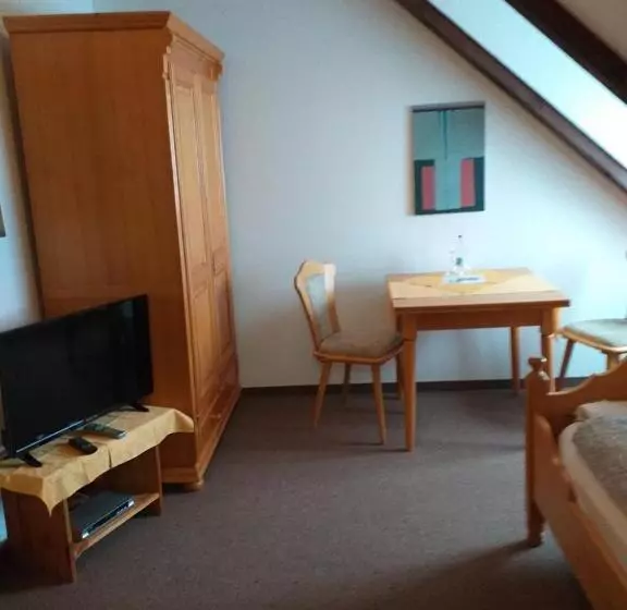 Отель Pension Töpferhof