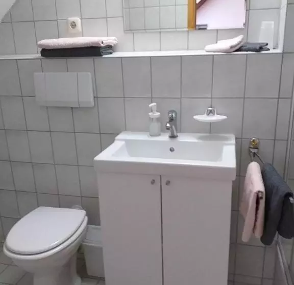 Отель Pension Töpferhof