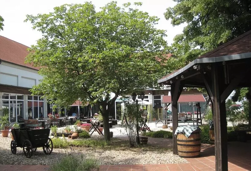 Отель Schöne Aussicht