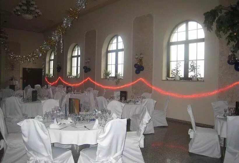 Отель Schöne Aussicht