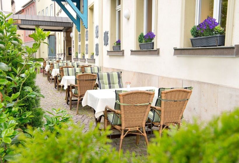 Otel Schwarzer Bär Jena