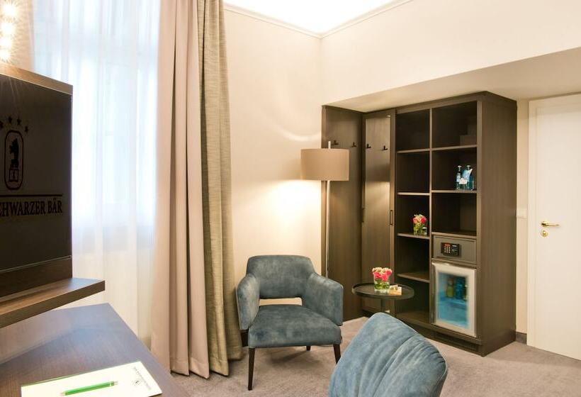 Otel Schwarzer Bär Jena