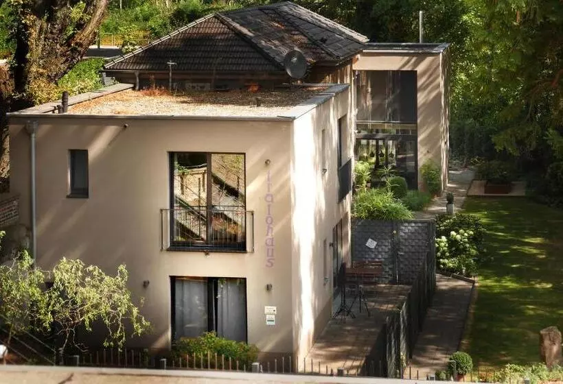 هتل Trafohaus Am Kaiserbahnhof