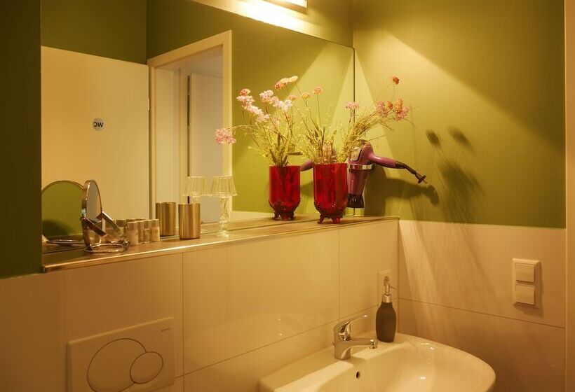 فندق Trafohaus Am Kaiserbahnhof