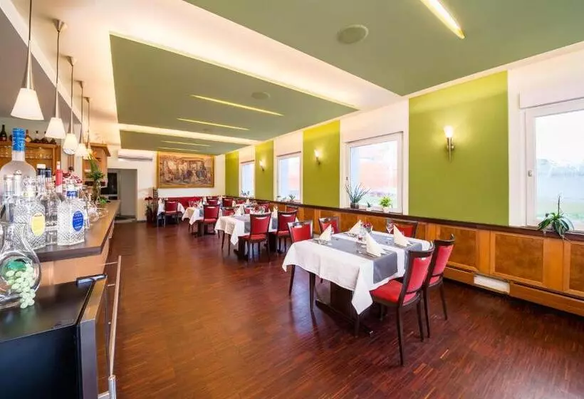 ホテル Vater Rhein