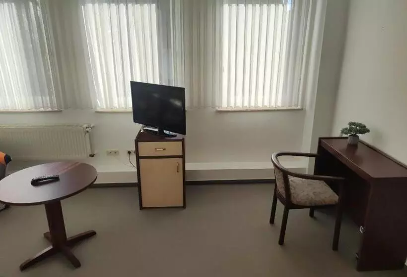 בית מלון כפרי Zimmer Am Jüdenhof