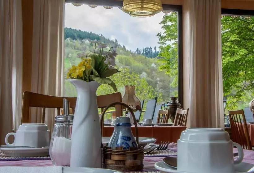 בית מלון כפרי Zum Valwiger Herrenberg