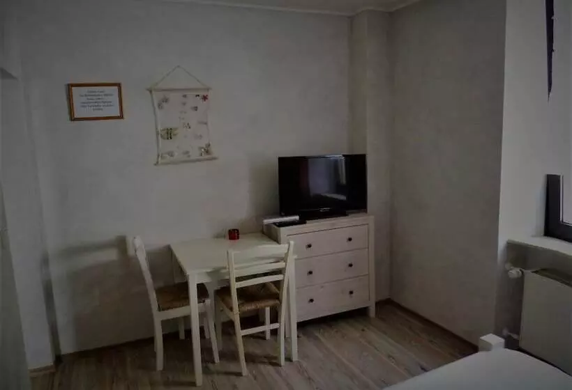 בית מלון כפרי Zum Valwiger Herrenberg