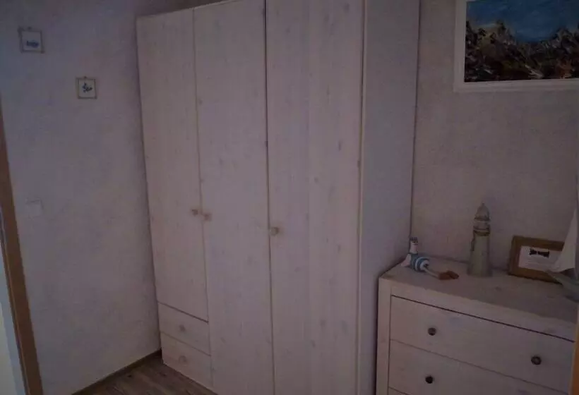 בית מלון כפרי Zum Valwiger Herrenberg