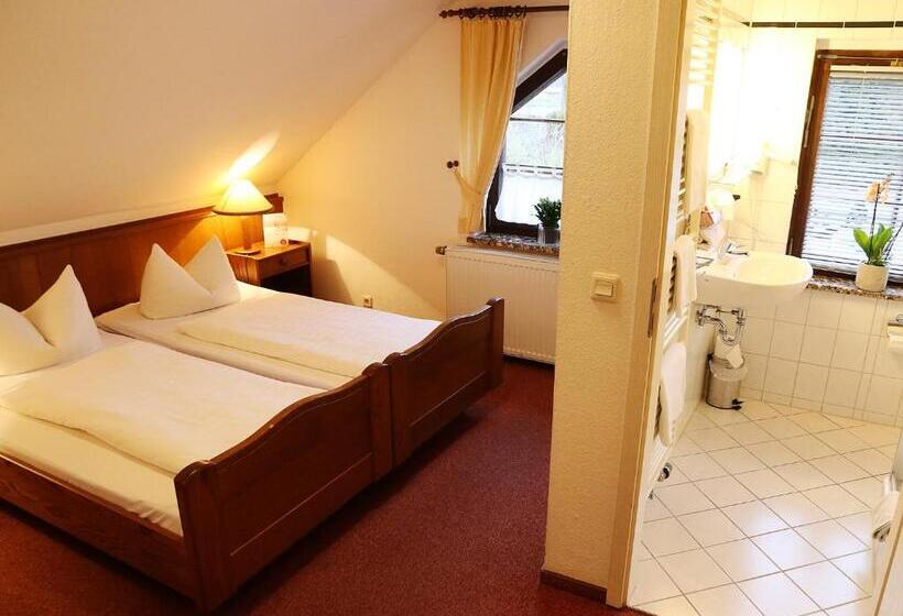 Landhotel & Reiterhof Schumann