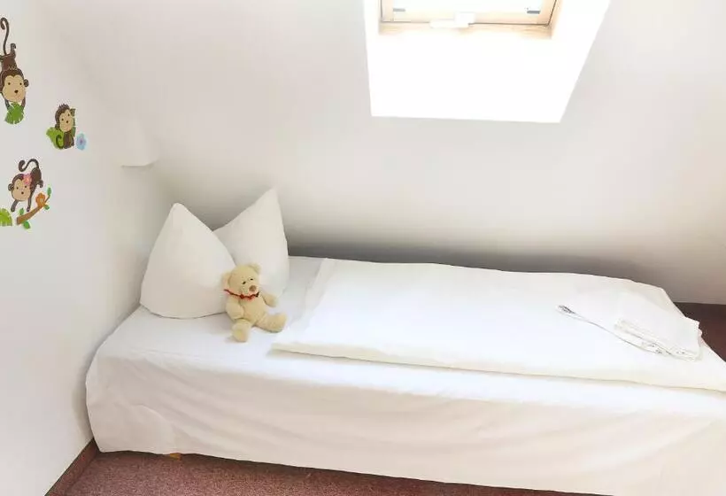 Landhotel & Reiterhof Schumann