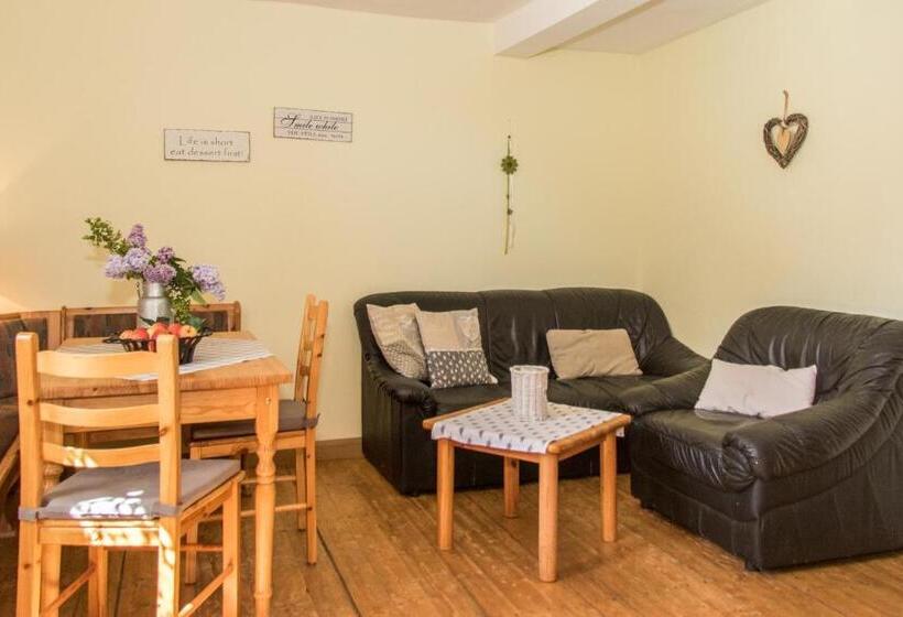 Landhotel & Reiterhof Schumann