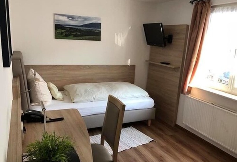 بنسيون Gasthof Koch