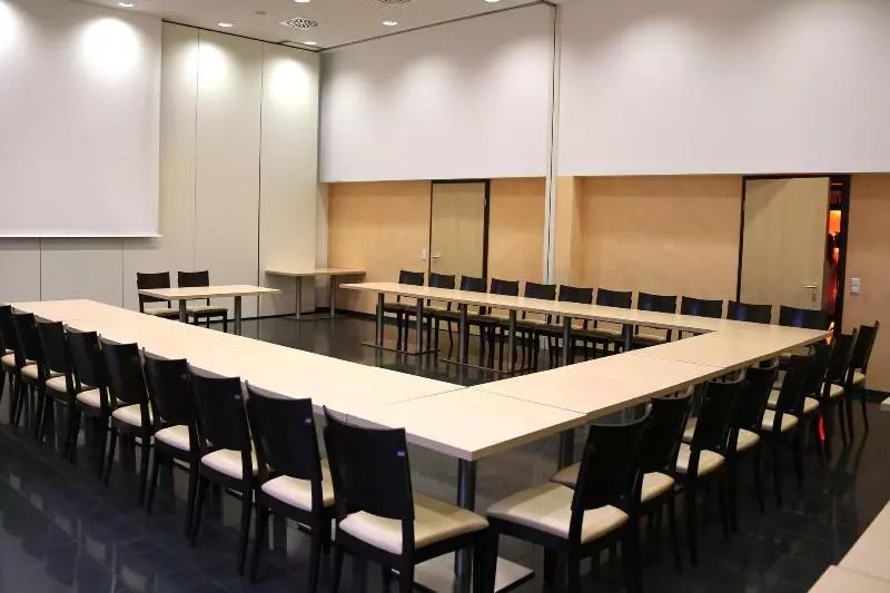 호텔 & Restaurant Goldener Pflug