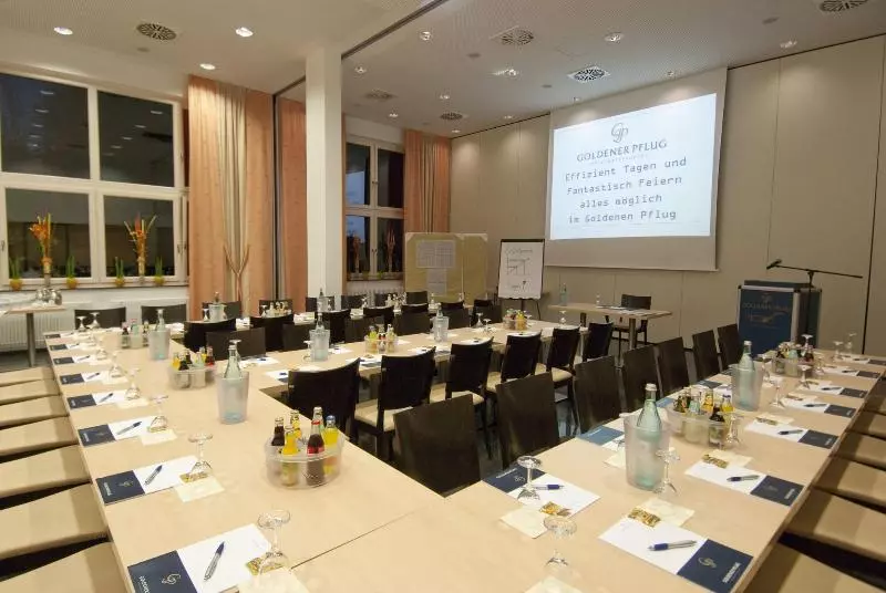 호텔 & Restaurant Goldener Pflug